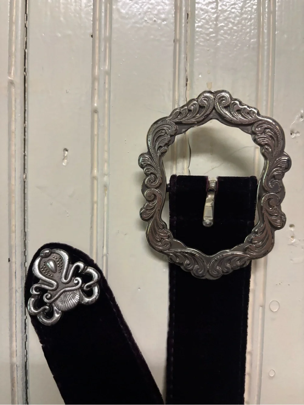 Purple Western-Style Women's Belt with Decorative Silver Buckle